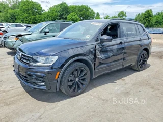 VOLKSWAGEN TIGUAN SE