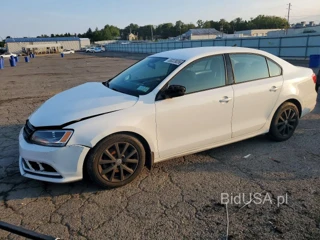 VOLKSWAGEN JETTA SE