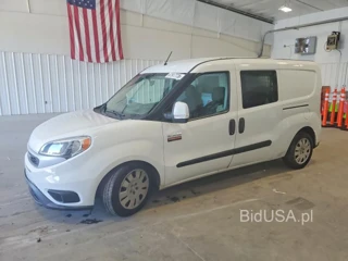 RAM PROMASTER CITY SLT