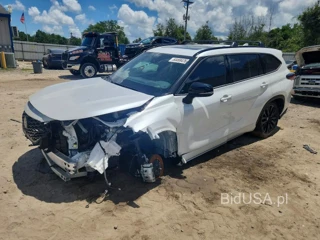 TOYOTA HIGHLANDER XSE