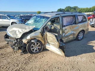 CHRYSLER TOWN & COUNTRY TOURING