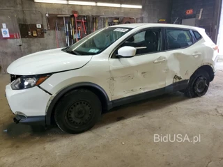 NISSAN ROGUE SPORT S