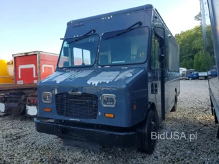 FREIGHTLINER MT45 CHASSIS