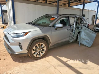 TOYOTA RAV4 XLE PREMIUM