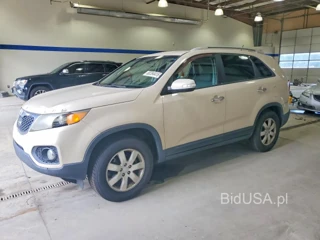KIA SORENTO LX