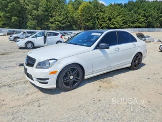 MERCEDES-BENZ C 300 4MATIC
