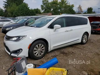 CHRYSLER PACIFICA TOURING L