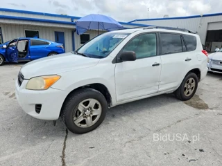 TOYOTA RAV4 BASE