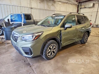 SUBARU FORESTER PREMIUM