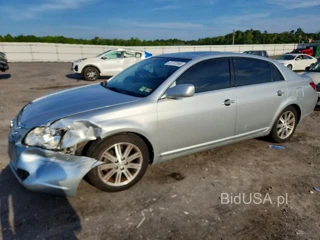 TOYOTA AVALON LIMITED