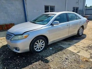 TOYOTA CAMRY XLE