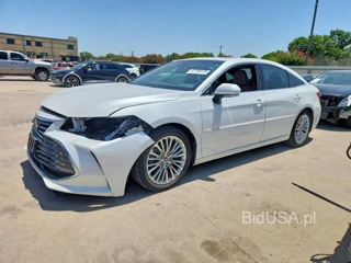 TOYOTA AVALON LIMITED