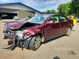 TOYOTA AVALON XLS