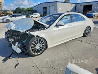 MERCEDES-BENZ S 550