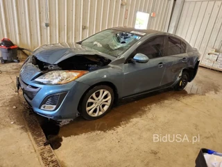 MAZDA 3 S