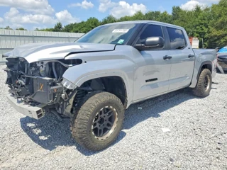 TOYOTA TUNDRA SR5