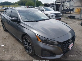 NISSAN NISSAN ALTIMA SR FWD