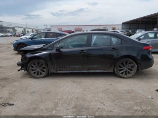 TOYOTA TOYOTA COROLLA SE