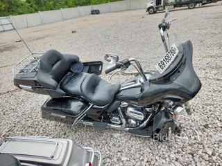 HARLEY-DAVIDSON FLHTK ULTRA LIMITED