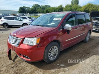 CHRYSLER TOWN & COUNTRY TOURING L