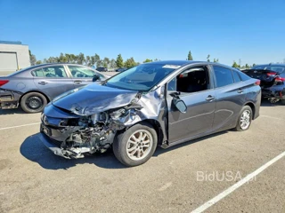 TOYOTA PRIUS PRIME LE
