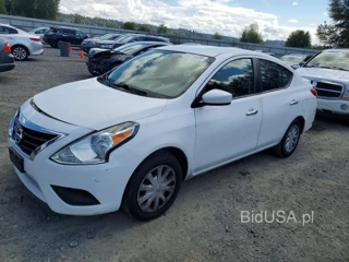 NISSAN VERSA SV