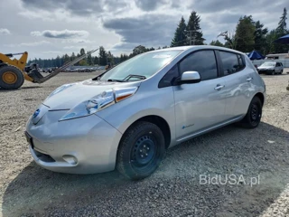 NISSAN LEAF S
