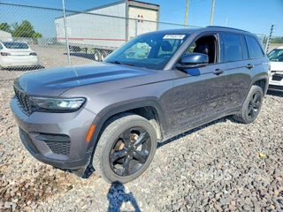 JEEP GRAND CHEROKEE LAREDO
