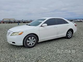 TOYOTA CAMRY CE