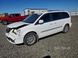 CHRYSLER TOWN & COUNTRY TOURING