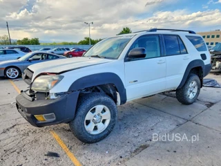 TOYOTA 4RUNNER SR5
