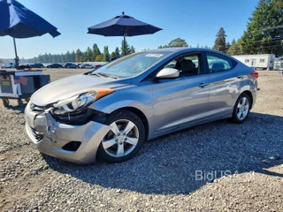 HYUNDAI ELANTRA GLS