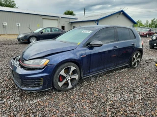 VOLKSWAGEN GTI