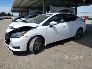 NISSAN VERSA SV