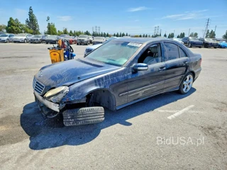 MERCEDES-BENZ C 230K SPORT SEDAN