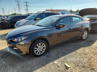 MAZDA 3 TOURING