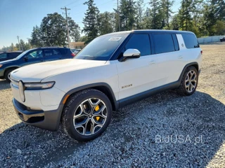 RIVIAN R1S PREMIUM