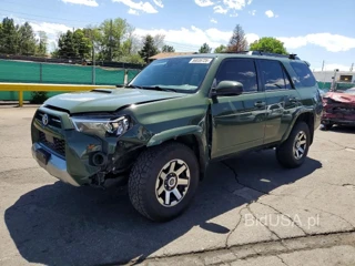 TOYOTA 4RUNNER TRD OFF-ROAD