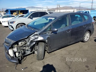 TOYOTA PRIUS V FIVE