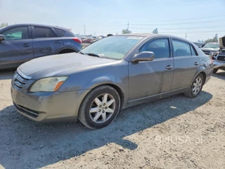 TOYOTA AVALON XL