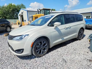 CHRYSLER PACIFICA TOURING L PLUS