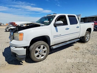 GMC SIERRA K2500 DENALI
