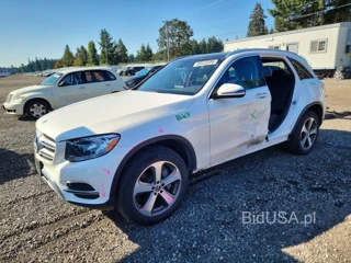 MERCEDES-BENZ GLC 300 4MATIC