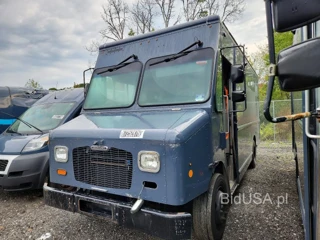 FREIGHTLINER MT45 CHASSIS