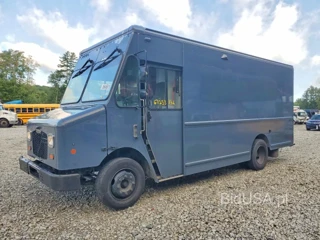 FREIGHTLINER MT45 CHASSIS