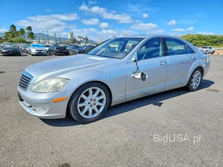 MERCEDES-BENZ S 550 4MATIC