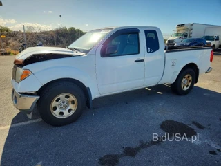 NISSAN FRONTIER XE