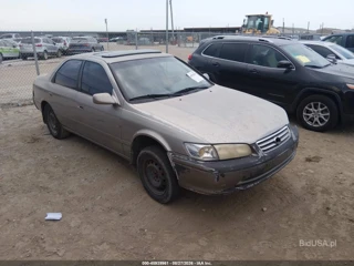 TOYOTA TOYOTA CAMRY LE