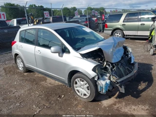 NISSAN NISSAN VERSA 1.8S