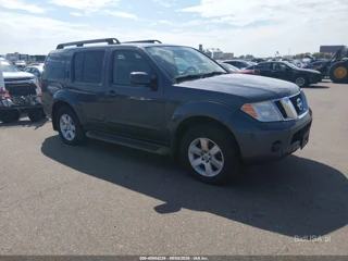 NISSAN NISSAN PATHFINDER SV